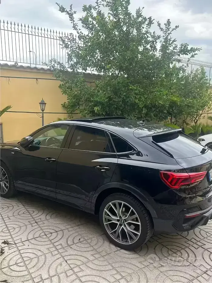 Usata Audi Q3 Sportback S-Line 150 CV (110 kW) 2022 Nero SUV