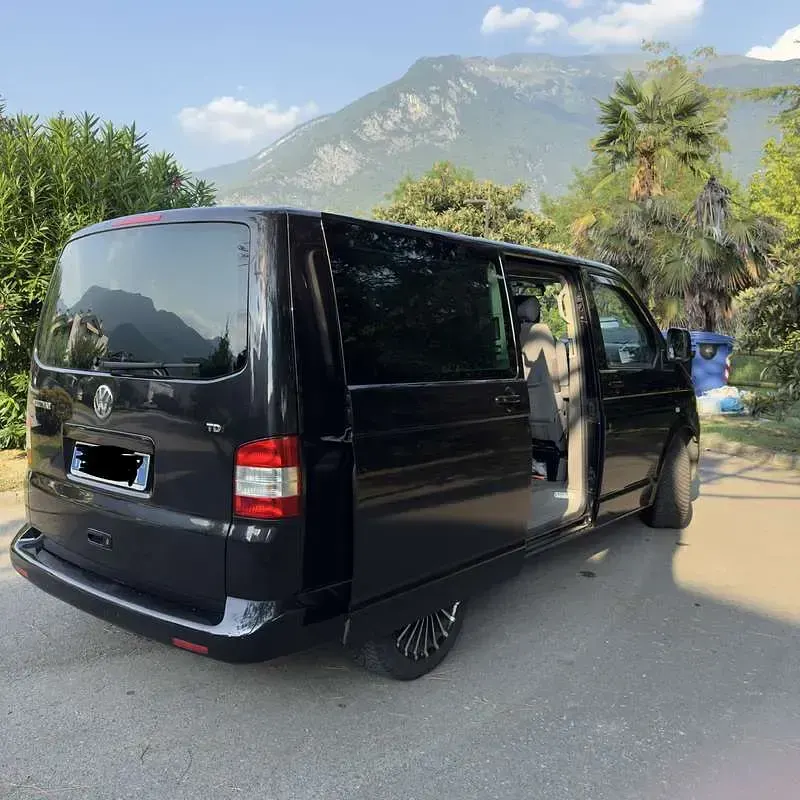 Usata VW Multivan Trendline 131 CV (96 kW) 2007 Monovolume