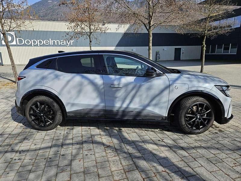 Usata Renault Mégane Techno 55 kW (75 CV) 2022 Grigio Berlina