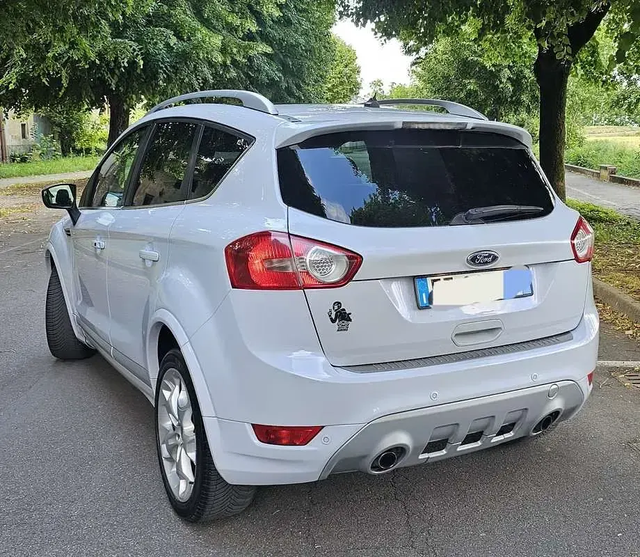 Usata Ford Kuga Individual 163 CV (119 kW) 2011 SUV
