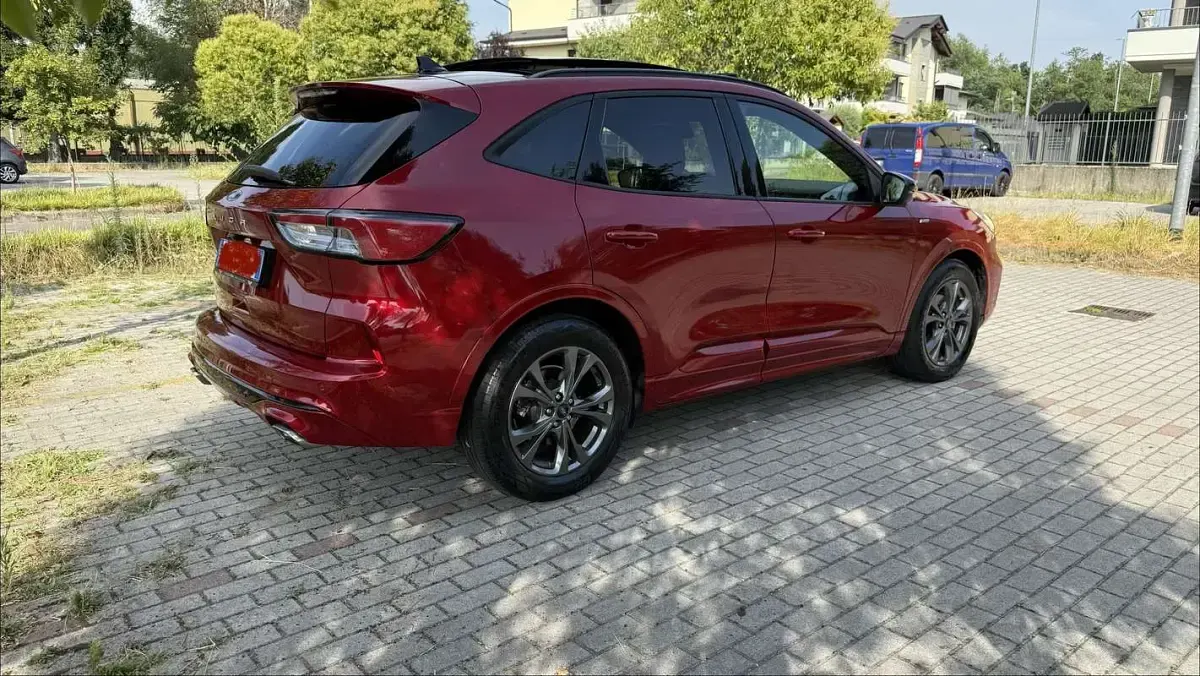 Usata Ford Kuga ST-Line 120 CV (88 kW) 2022 SUV