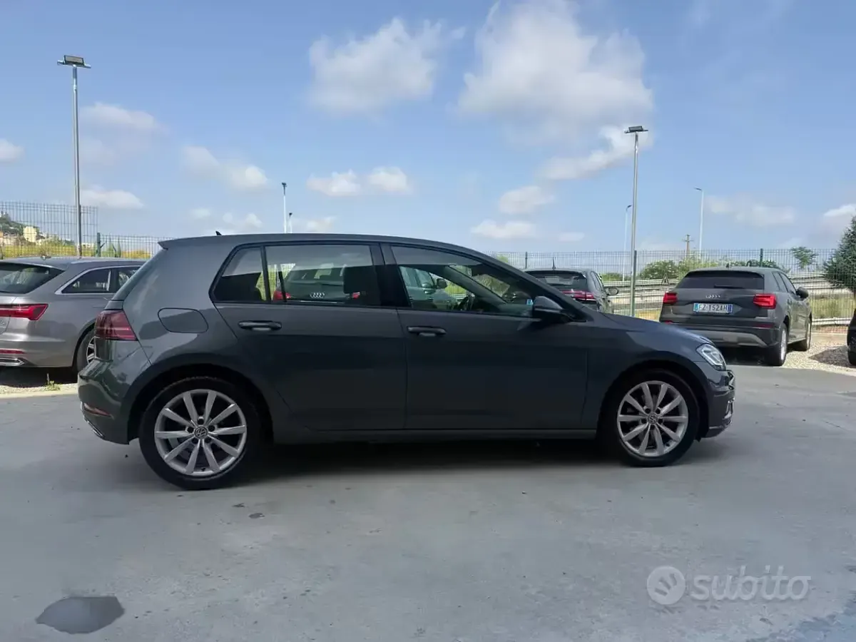 Usata VW Golf VII Executive 116 CV (85 kW) 2020 Grigio Berlina