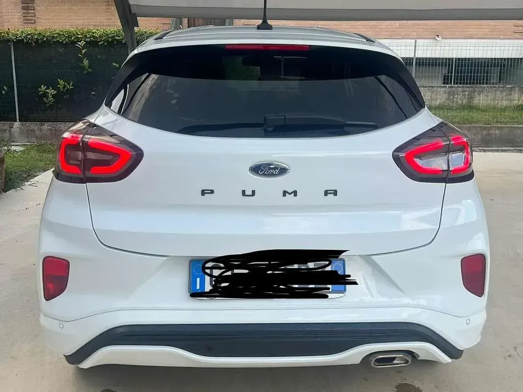 Usata Ford Puma ST-Line 125 CV (91 kW) 2024 Bianco SUV