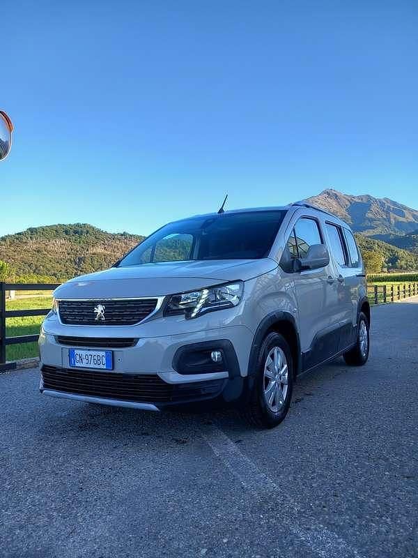Usata 2019 Peugeot Rifter Allure Monovolume | 19.500 € (Cara) - Immagine 1/4