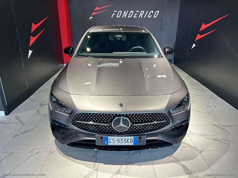 Grigio Usata 2023 Mercedes CLA200 AMG Line Premium Plus Coupé | 33.999 € (Ottimo prezzo) - Immagine 1/4