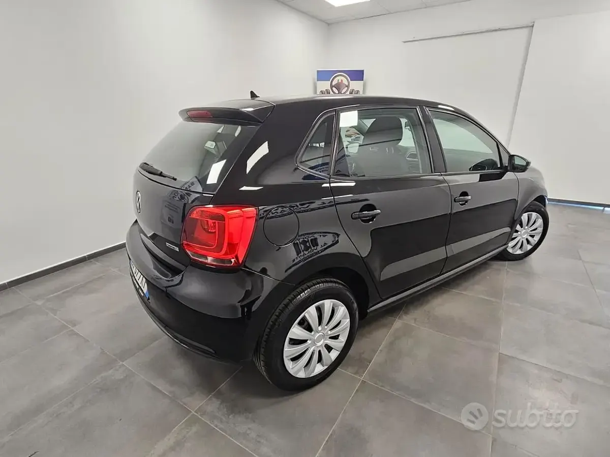 Usata VW Polo Comfortline 86 CV (63 kW) 2010 Nero Utilitaria