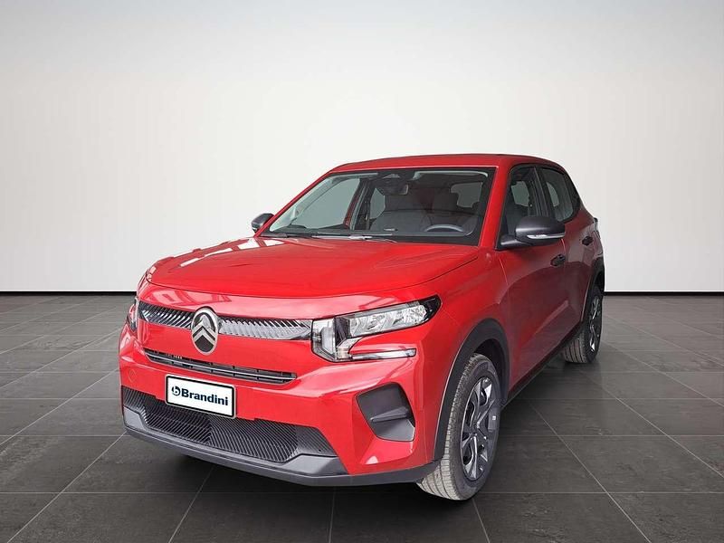 Rosso elixir laccato Nuova 2025 Citroën C3 PureTech Tre volumi | 16.106 € (Buon prezzo) - Immagine 1/4