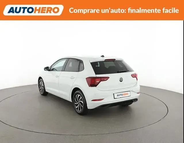 Usata VW Polo Life 95 CV (69 kW) 2023 Bianco Utilitaria