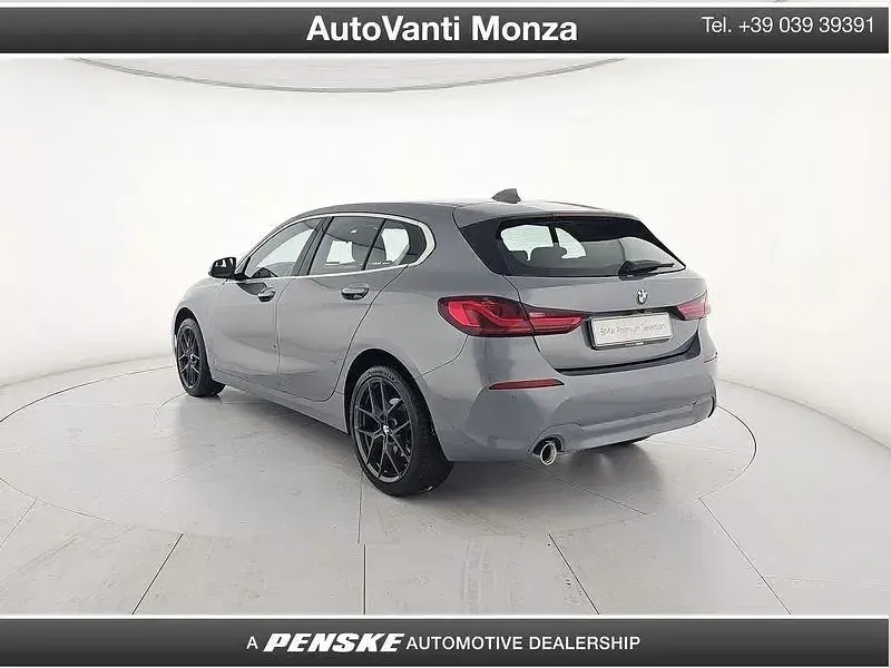 Usata BMW 116 Comfort Edition 109 CV (80 kW) 2023 Grigio Utilitaria