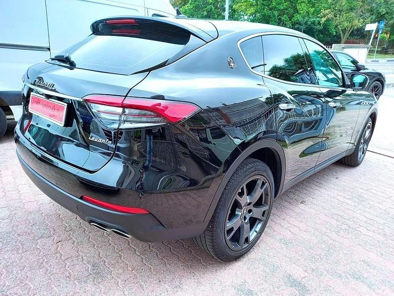 Usata Maserati Levante 349 CV (256 kW) 2021 Other SUV