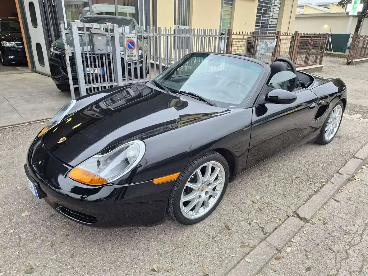 Usata Porsche Boxster 204 CV (150 kW) 1998 Nero Cabrio