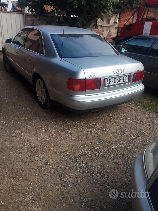 Usata Audi A8 1996 Grigio Berlina