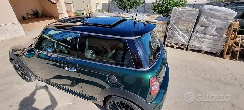 Usata Mini John Cooper Works 211 CV (155 kW) 2011 Verde Utilitaria