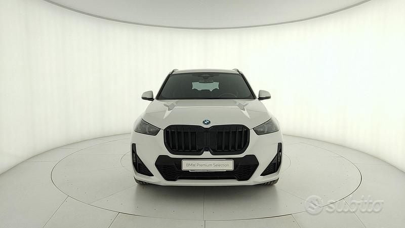 Käytetty BMW X1 M Sport 136 HP (100 kW) 2025 Valkoinen Katumaasturi