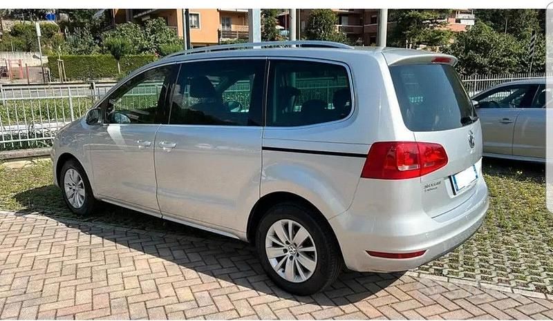 Usata VW Sharan 140 CV (102 kW) 2012 Grigio Monovolume
