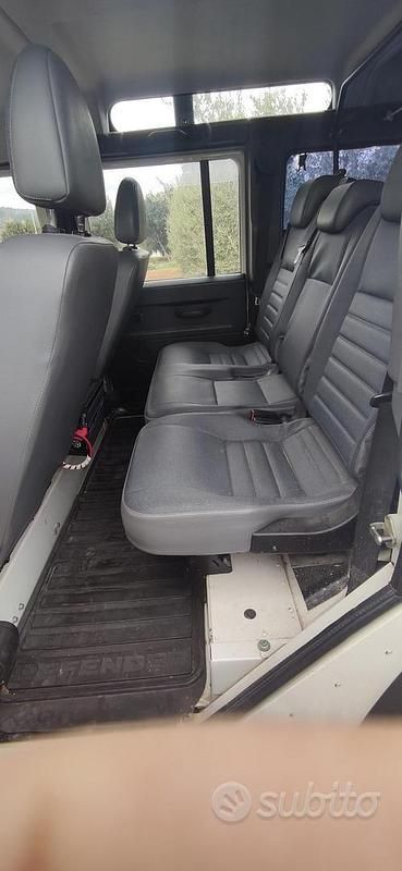 Usata Land Rover Defender 2009 Bianco Berlina