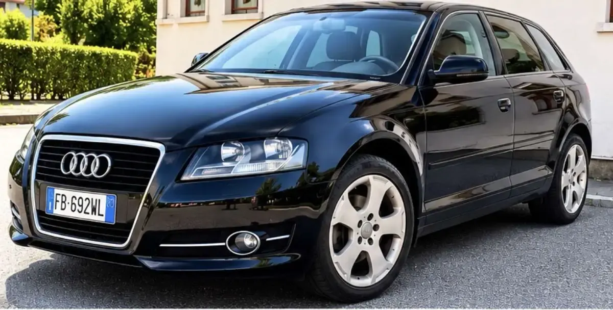 Usata Audi A3 Sportback Attraction 105 CV (77 kW) 2012 Nero Utilitaria