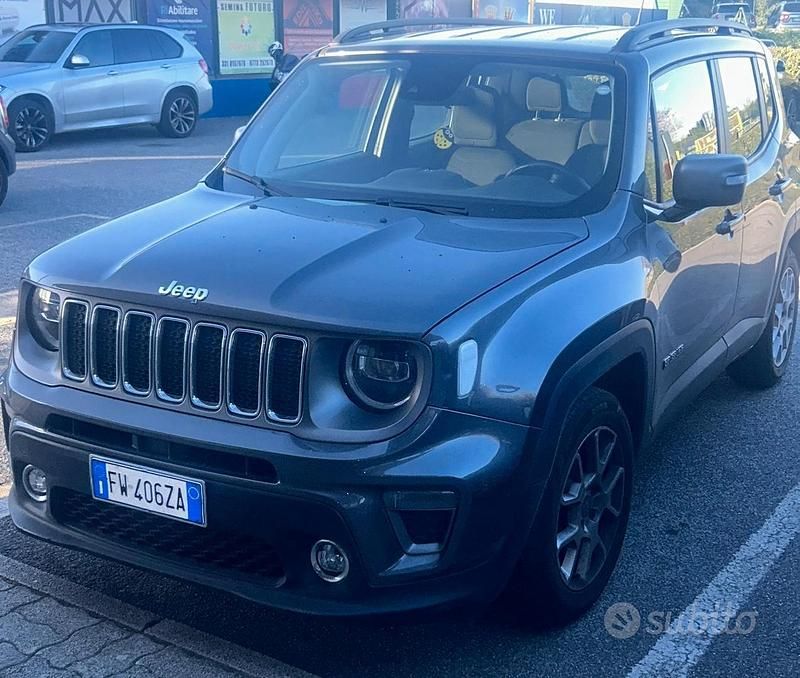 Grigio Usata 2019 Jeep Renegade SUV | 14.000 € (Buon prezzo) - Immagine 1/2