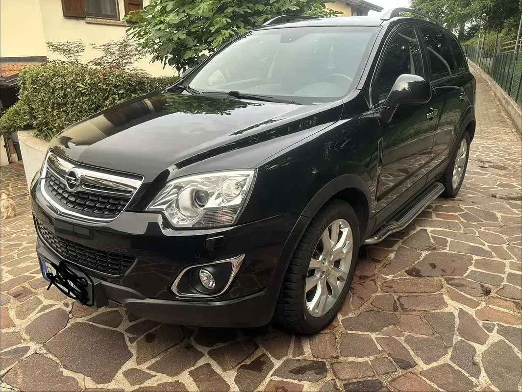 Usata Opel Antara Cosmo 184 CV (135 kW) 2012 Nero SUV