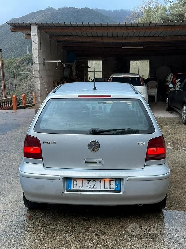 Usata VW Polo 75 CV (55 kW) 2000 Grigio Berlina
