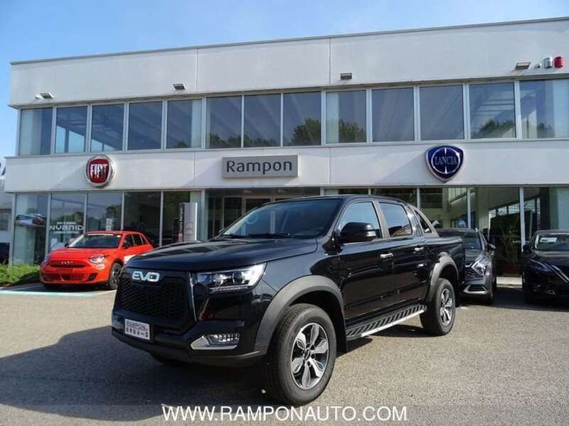 Nuova EVO Cross 4 136 CV (100 kW) 2025 Nero Pick-up