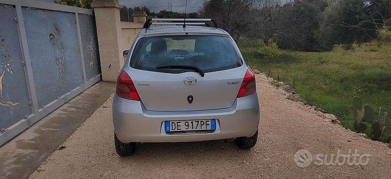 Usata Toyota Yaris 2006 Berlina