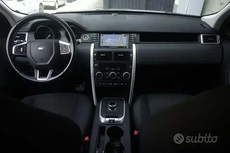 Usata Land Rover Discovery Sport Pure 150 CV (110 kW) 2017 Bianco SUV
