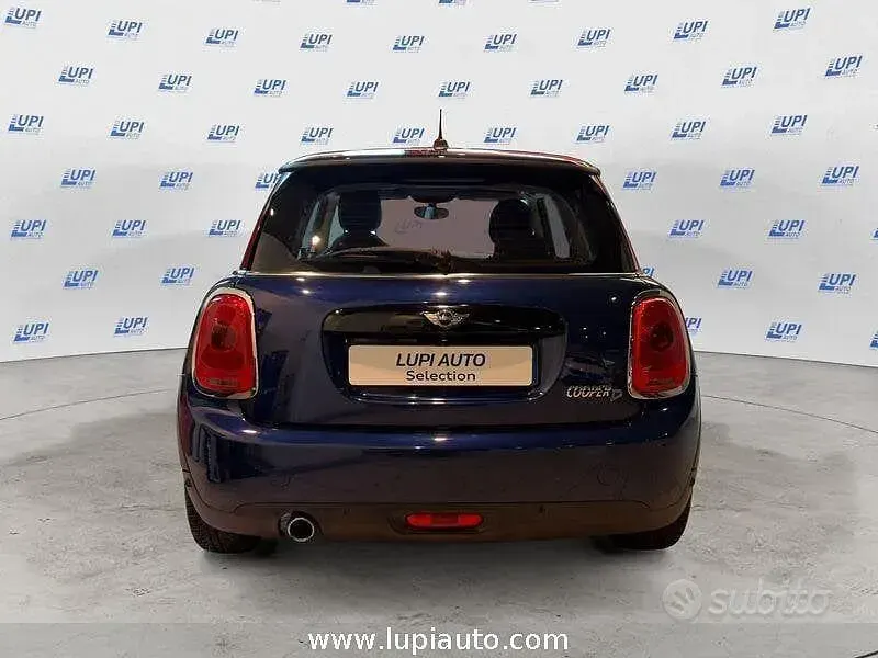 Usata Mini Cooper D Seven 116 CV (85 kW) 2017 Blu/azzurro Utilitaria