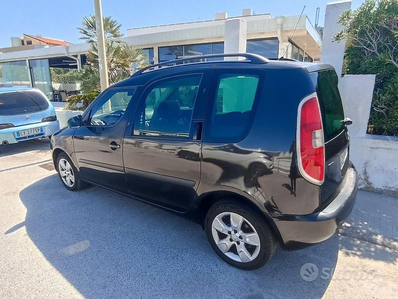 Usata Skoda Roomster 80 CV (58 kW) 2007 Nero Monovolume