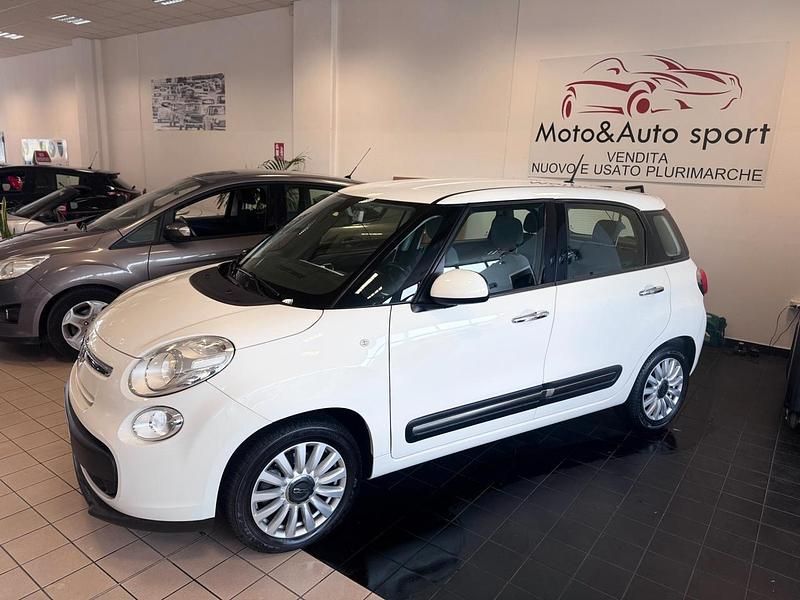 Usata Fiat 500L Lounge 95 CV (69 kW) 2016 Bianco Monovolume