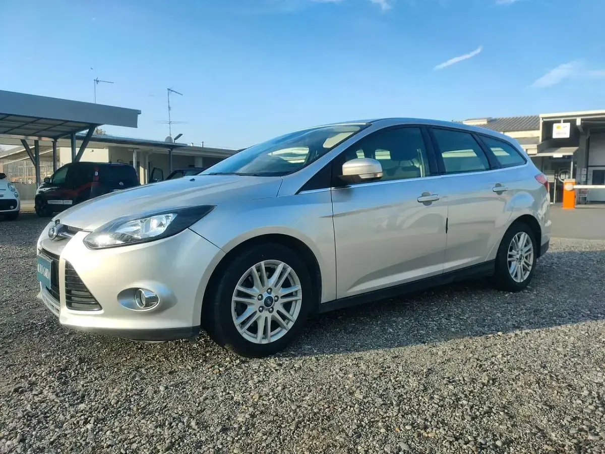 Occasion Ford Focus Titanium 116 ch (85 kW) 2013 Argent Break