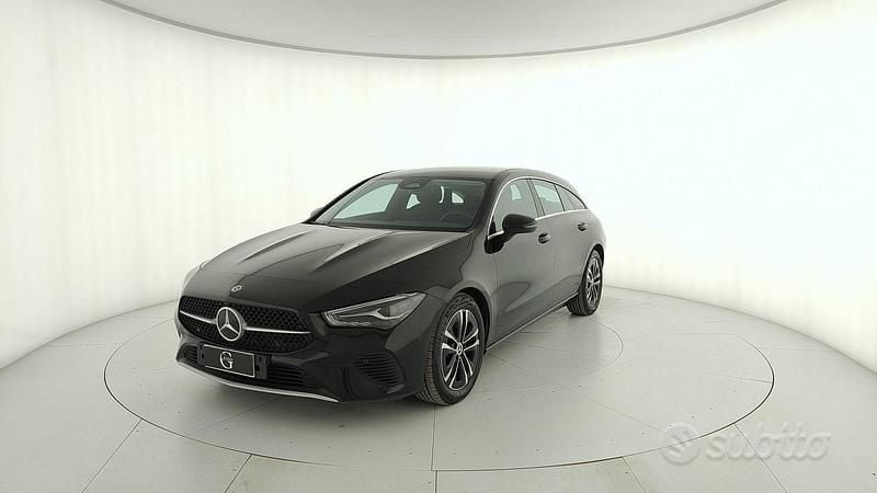 Usata Mercedes CLA180 Shooting Brake Advanced 116 CV (85 kW) 2025 Nero Station wagon