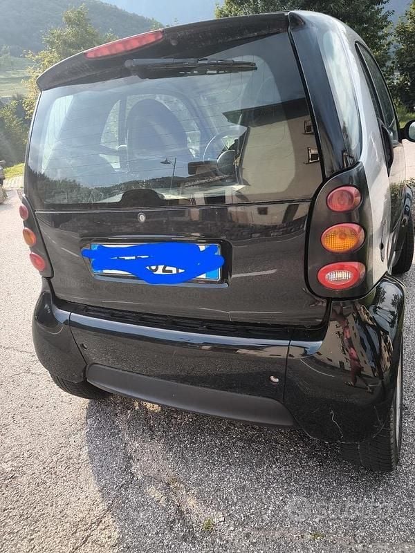 Usata Smart ForTwo Coupé 54 CV (39 kW) 2003 Utilitaria