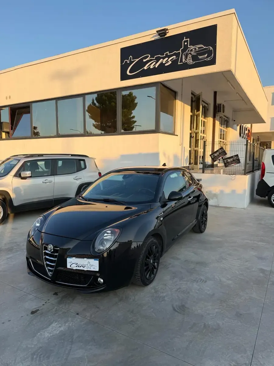 Usata Alfa Romeo MiTo Distinctive 85 CV (62 kW) 2014 Nero Utilitaria