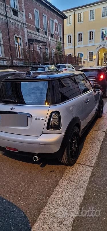 Usata Mini Cooper 120 CV (88 kW) 2007 Grigio Utilitaria