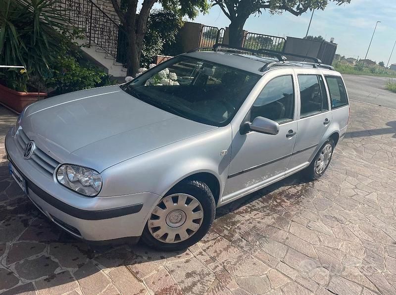 Usata VW Golf IV 90 CV (66 kW) 2001 Grigio Berlina