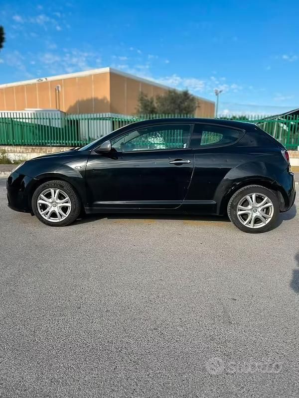 Usata Alfa Romeo MiTo 70 CV (51 kW) 2012 Utilitaria
