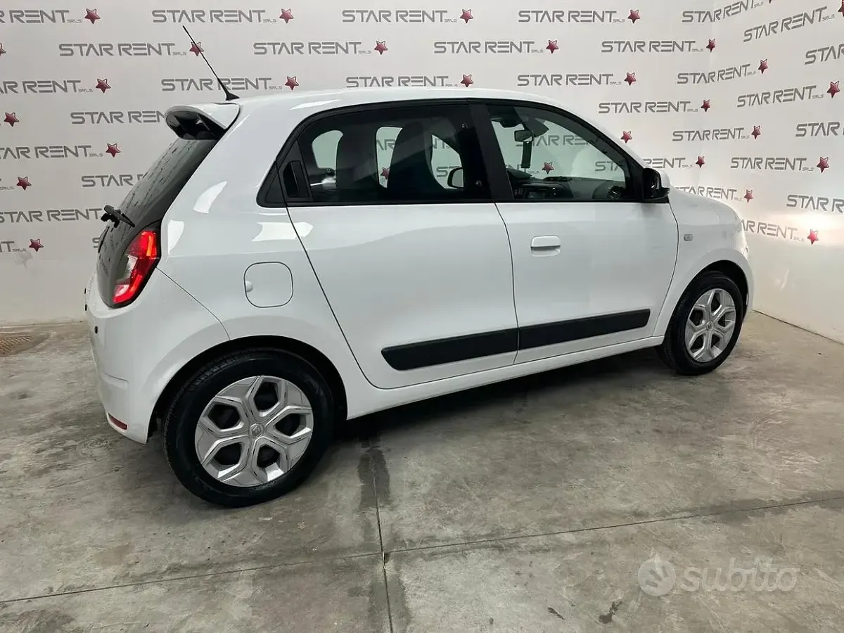 Usata Renault Twingo LIMITED 65 CV (47 kW) 2021 Bianco Utilitaria