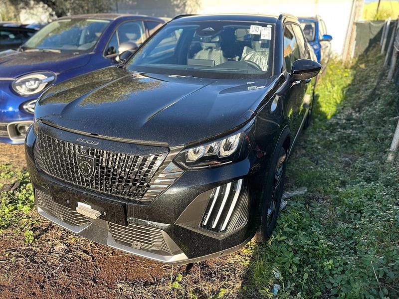 Usata Peugeot 2008 Allure 130 CV (95 kW) 2025 Nero SUV