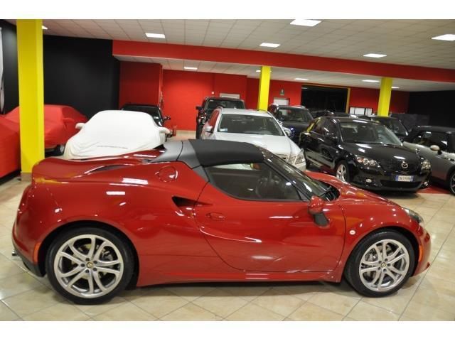 Alfa Romeo 8c Usata 7 Alfa Romeo 8c In Vendita Autouncle