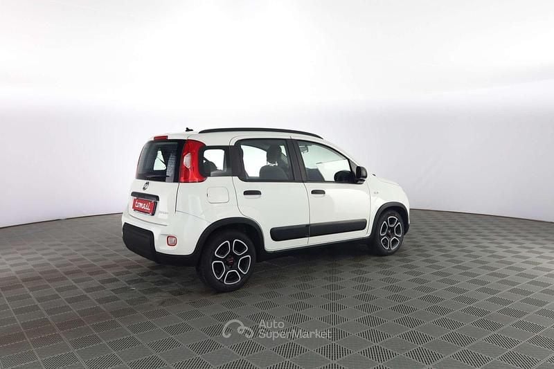 Usata Fiat Panda City Life 69 CV (50 kW) 2021 Bianco Utilitaria
