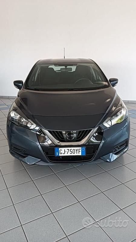 Usata Nissan Micra Acenta 92 CV (67 kW) 2022 Grigio Berlina