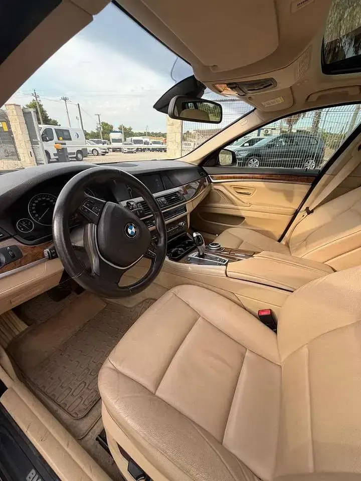 Usata BMW 520 184 CV (135 kW) 2010 Nero Station wagon