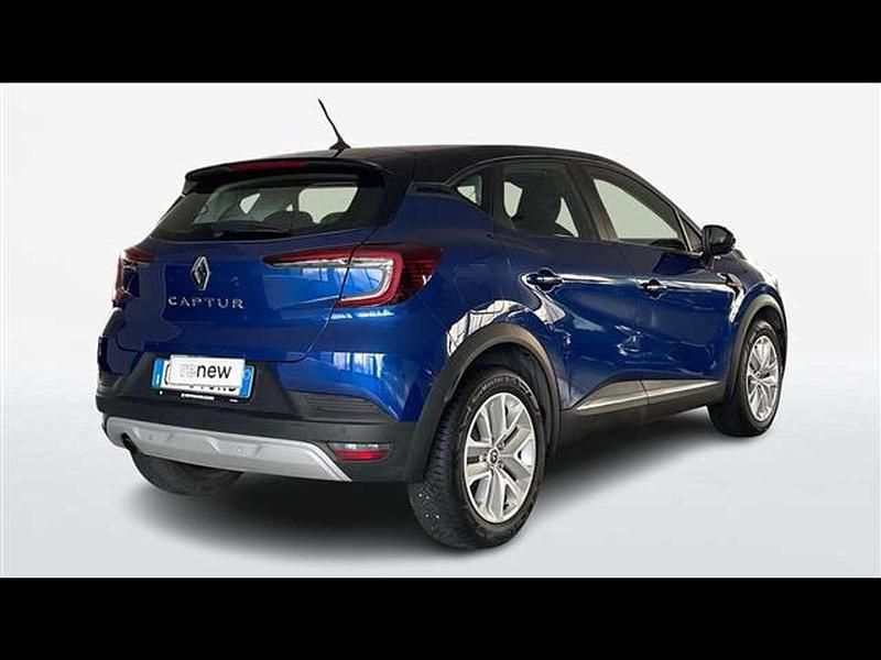 Usata Renault Captur Zen 101 CV (74 kW) 2020 Blu scuro SUV