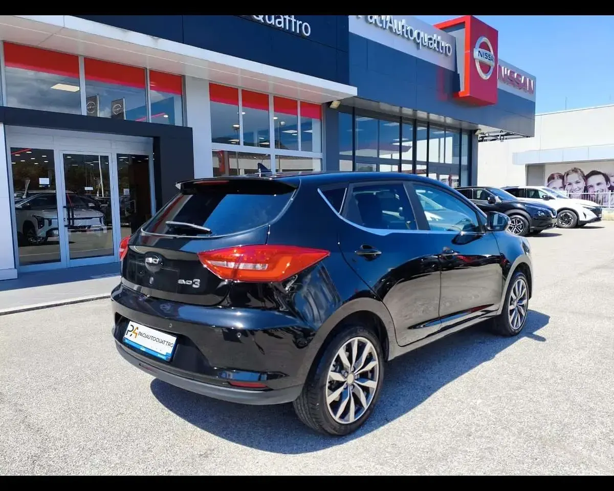 Usata EVO Evo 3 107 CV (78 kW) 2024 Nero SUV