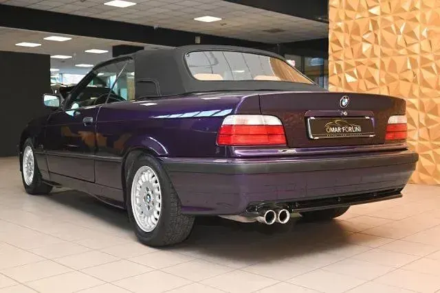 Usata BMW 318 Cabriolet 115 CV (84 kW) 1995 Viola Cabrio