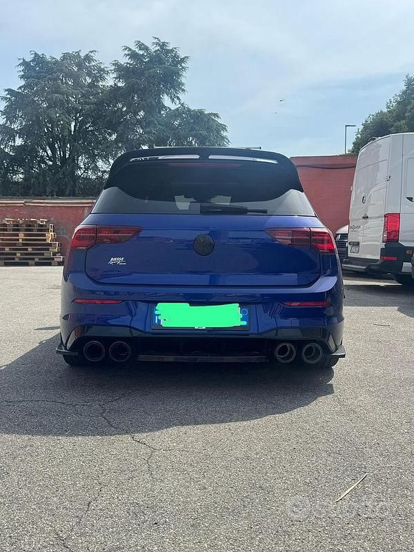 Usata VW Golf VII 2021 Blu Utilitaria