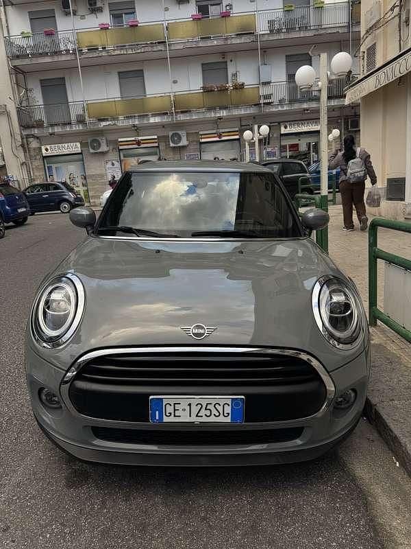 Usata 2021 Mini ONE Due volumi | 19.500 € (Cara) - Immagine 1/4