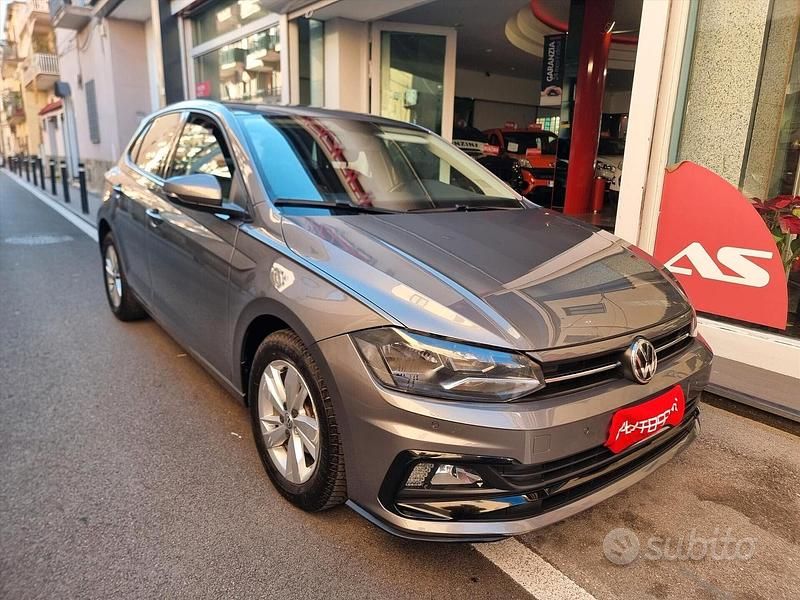 Usata VW Polo Highline 80 CV (58 kW) 2019 Grigio Utilitaria
