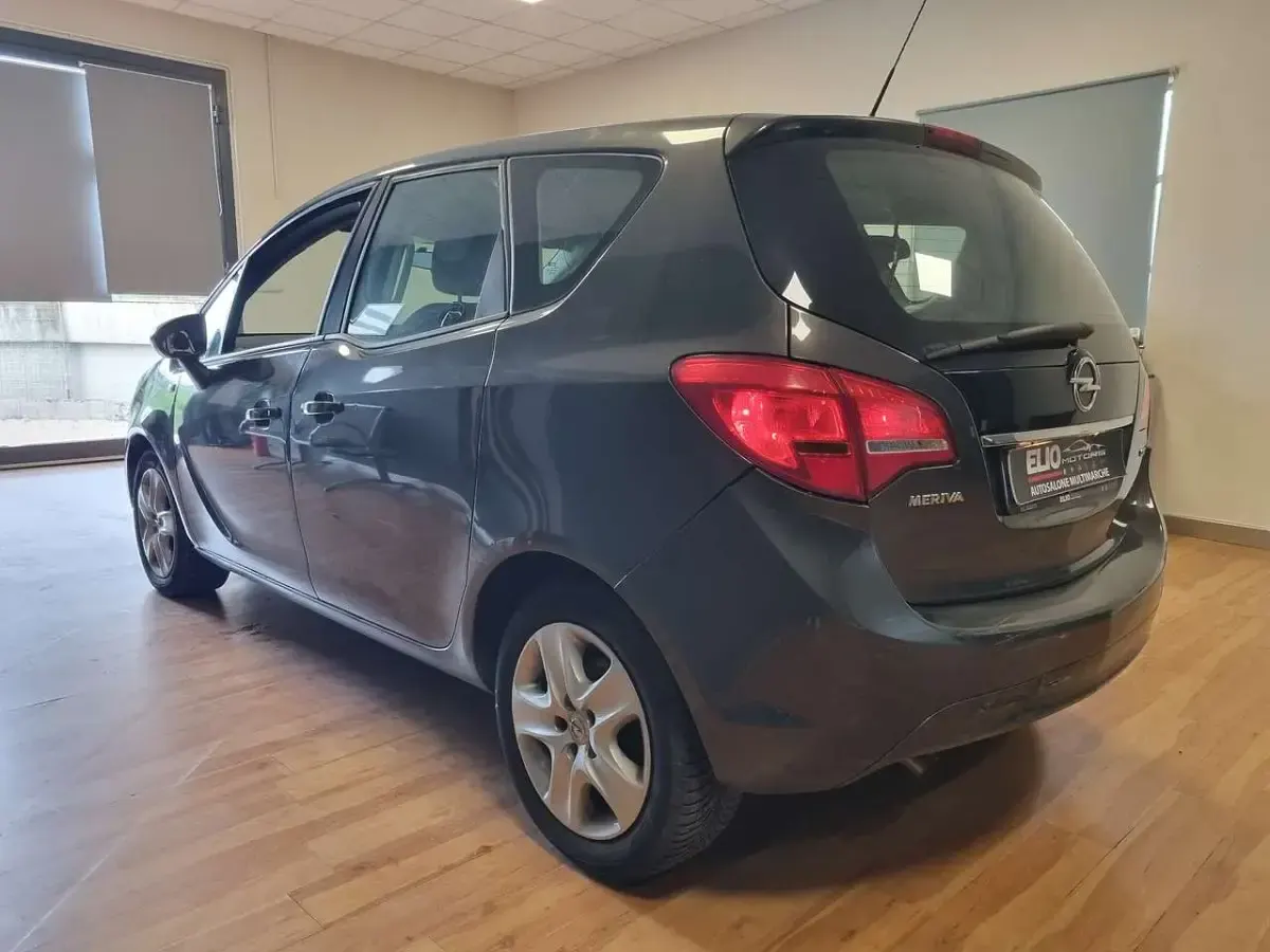 Usata Opel Meriva Design Edition 95 CV (69 kW) 2016 Other Monovolume